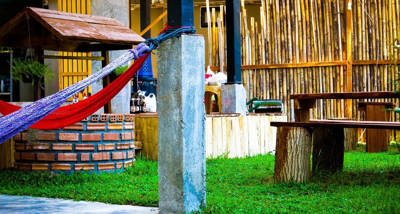 Sabaidee Lanta Hostel Ko Lanta Exteriér fotografie