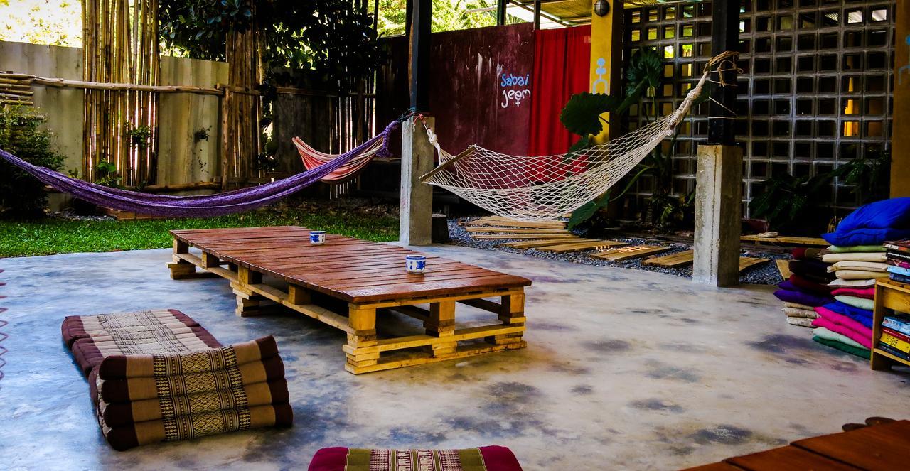 Sabaidee Lanta Hostel Ko Lanta Exteriér fotografie