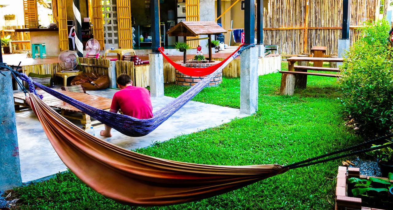 Sabaidee Lanta Hostel Ko Lanta Exteriér fotografie